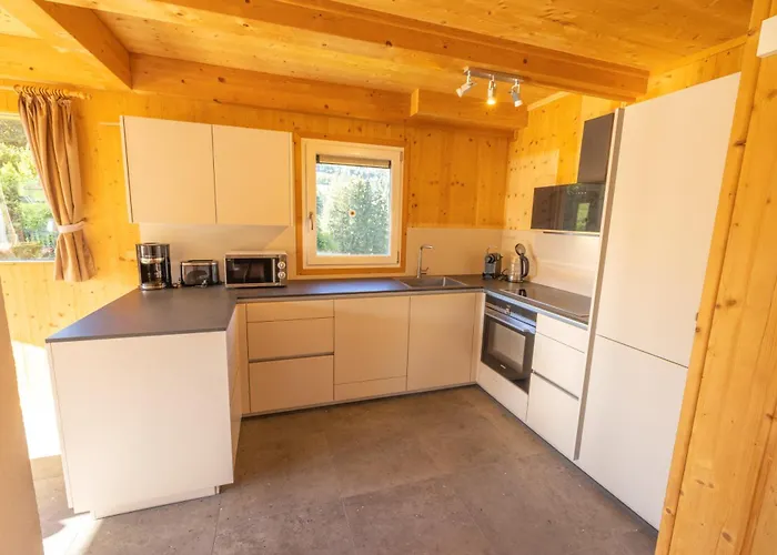 بيت للعطل وودي بارك *